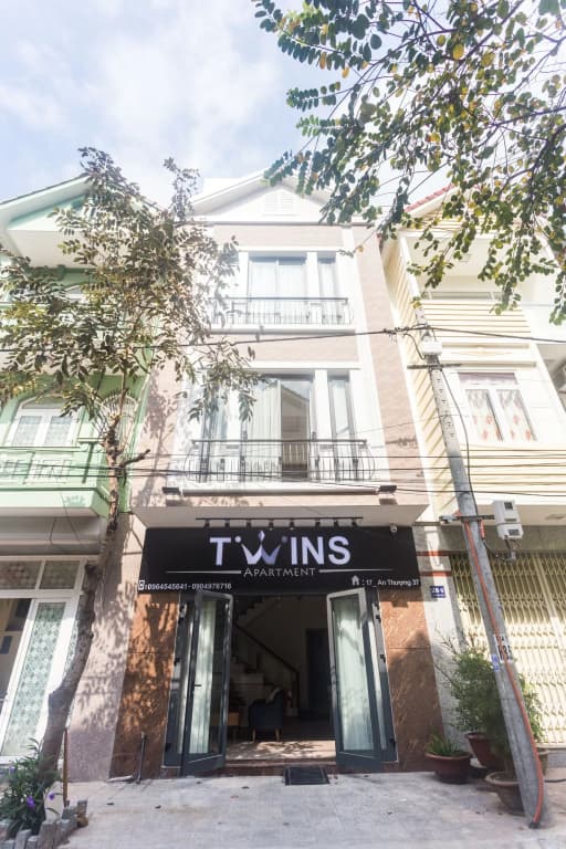 Twins Apartment - photo 1