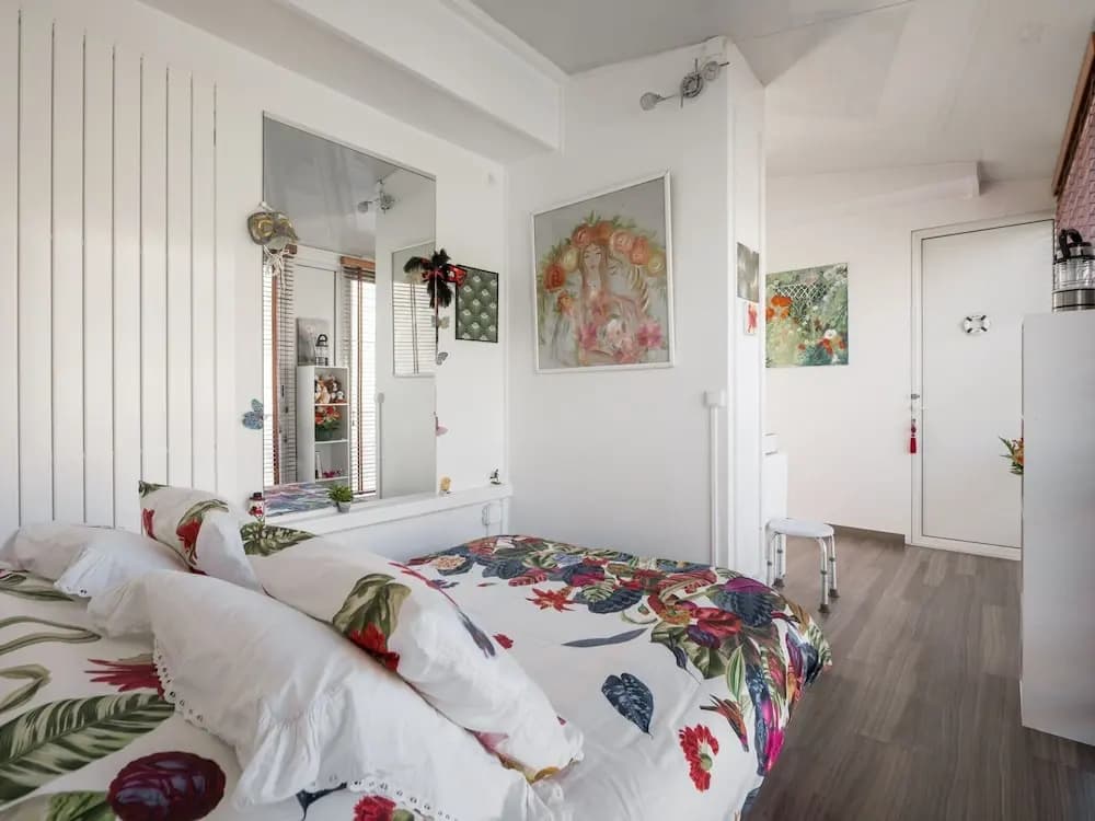 Elegant Apartment in Nice With Swimming Pool - photo 2