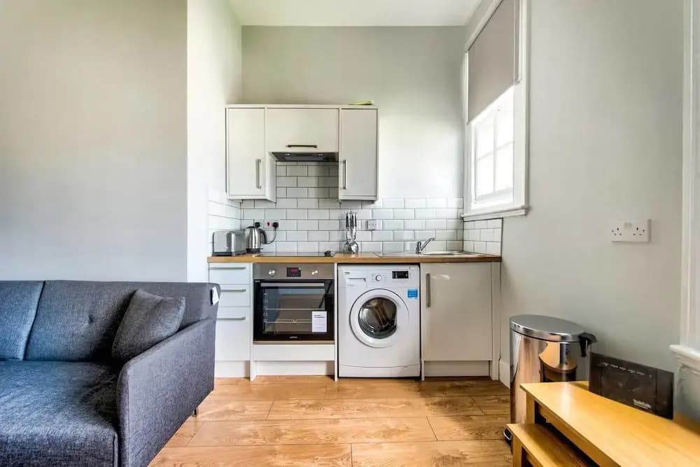 Ultimate Location! Royal Mile 1-bed - photo 15