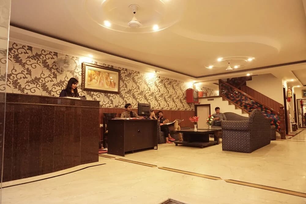 Hotel Royal Holidays - photo 2