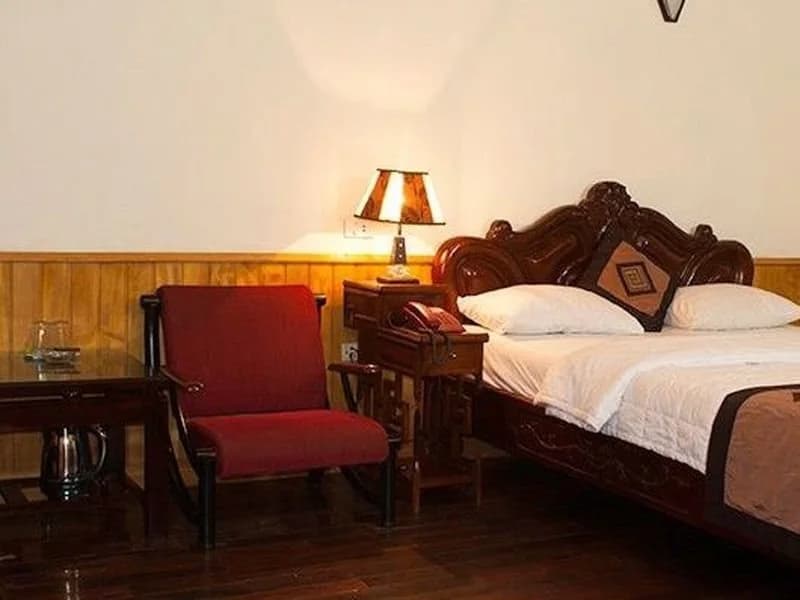 Valentine Hotel - photo 6