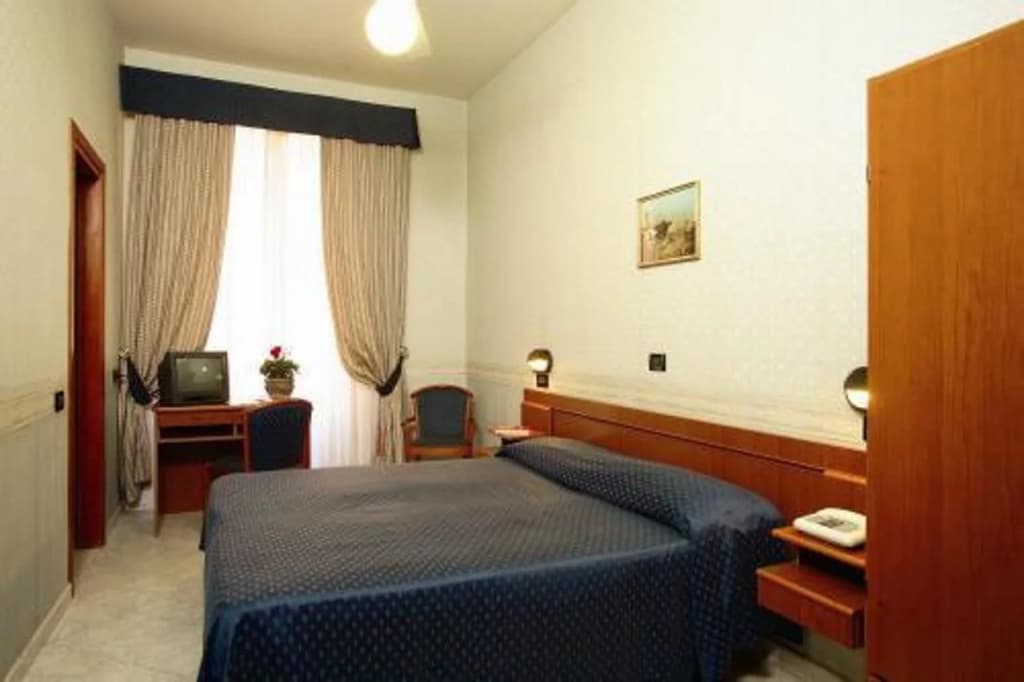 Hotel Dina - photo 12