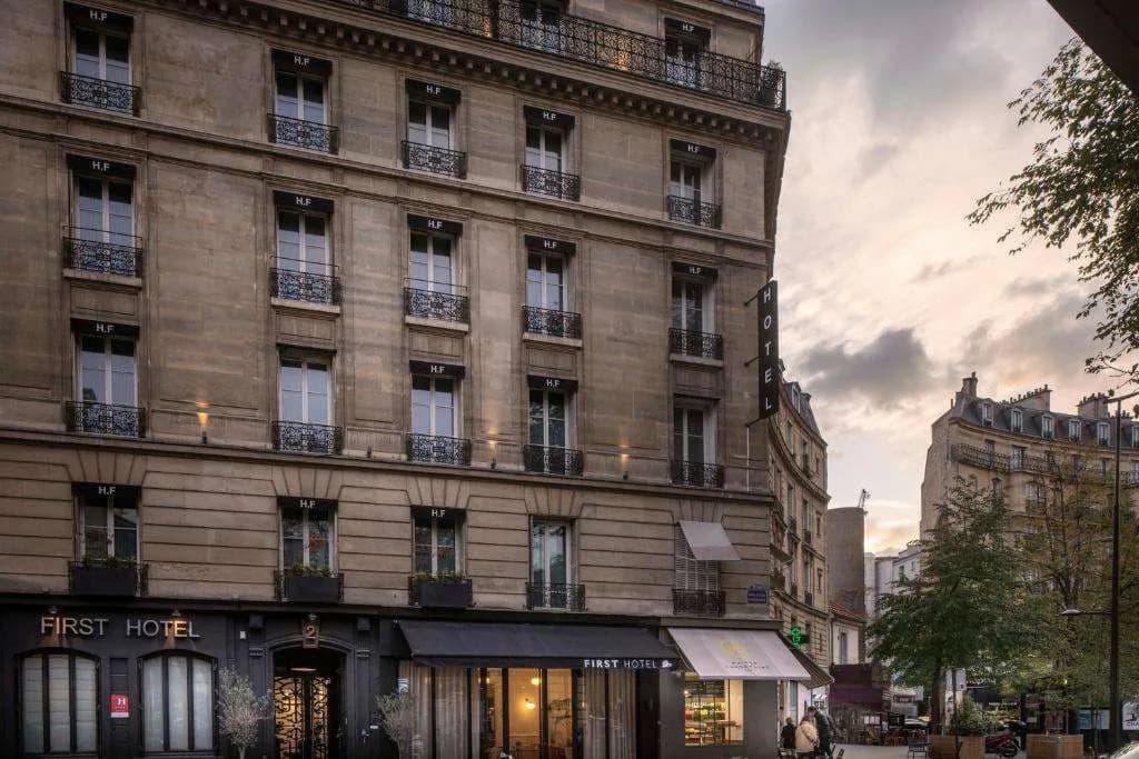 First Hotel Paris Tour Eiffel - photo 23
