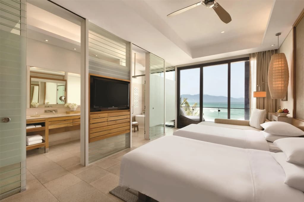 Hyatt Regency Danang Resort and Spa - photo 4