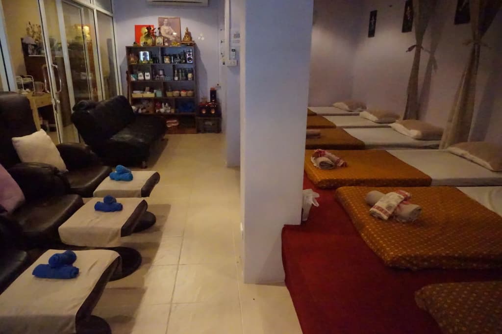 Number 1 Guesthouse & Restaurant - photo 10