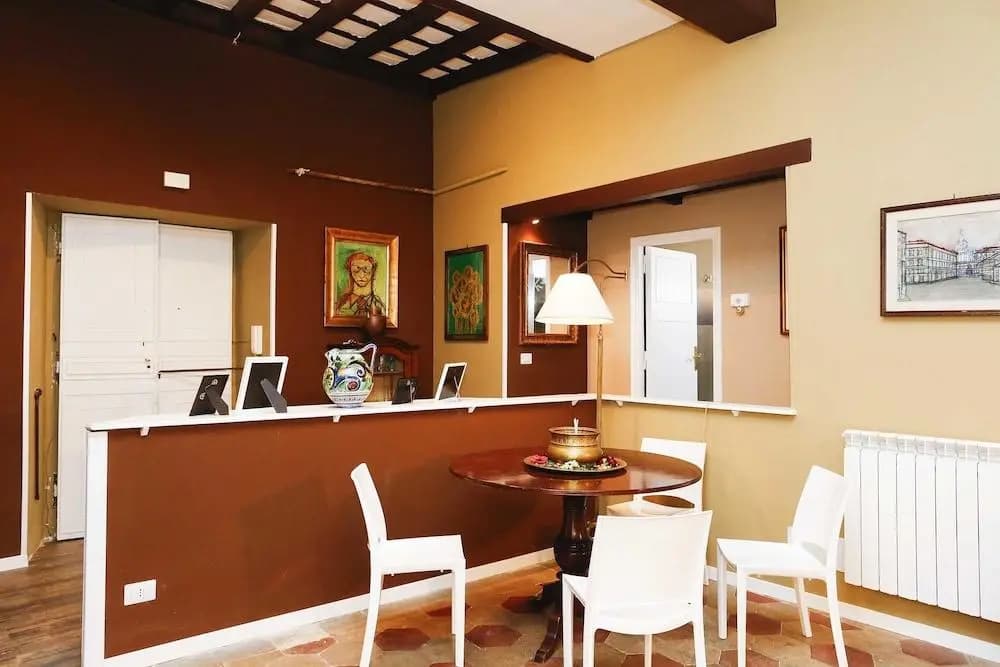 Tito Guesthouse - photo 14