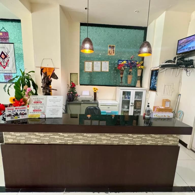 Bad Boys Guesthouse Patong - photo 2