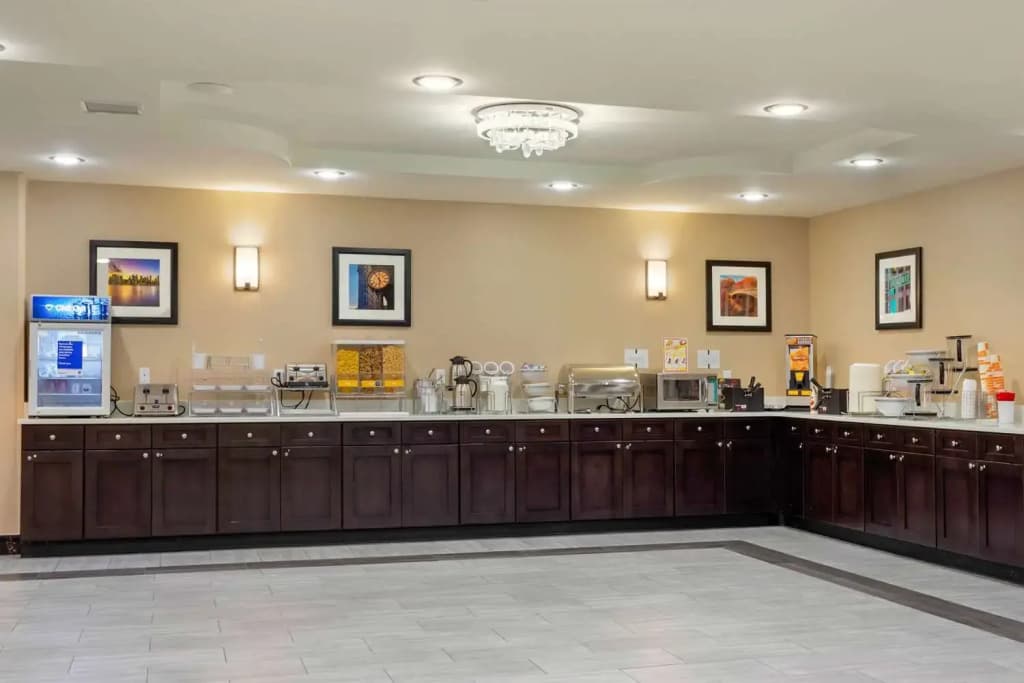 Comfort Inn & Suites near JFK Air Train - photo 15
