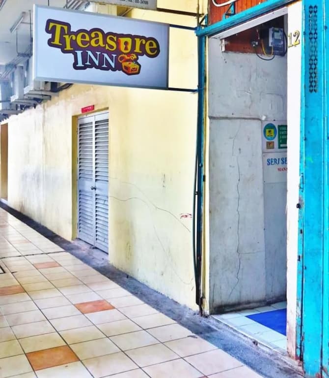 Treasure Inn - main photo