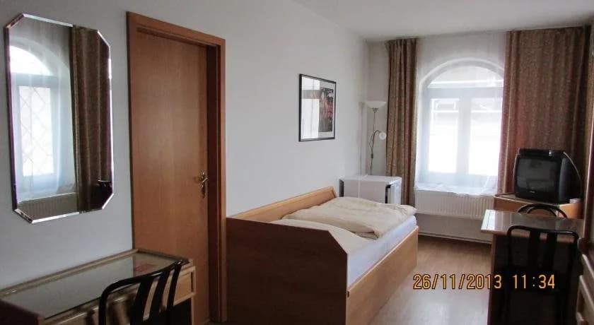 Villa Jinonice - photo 2