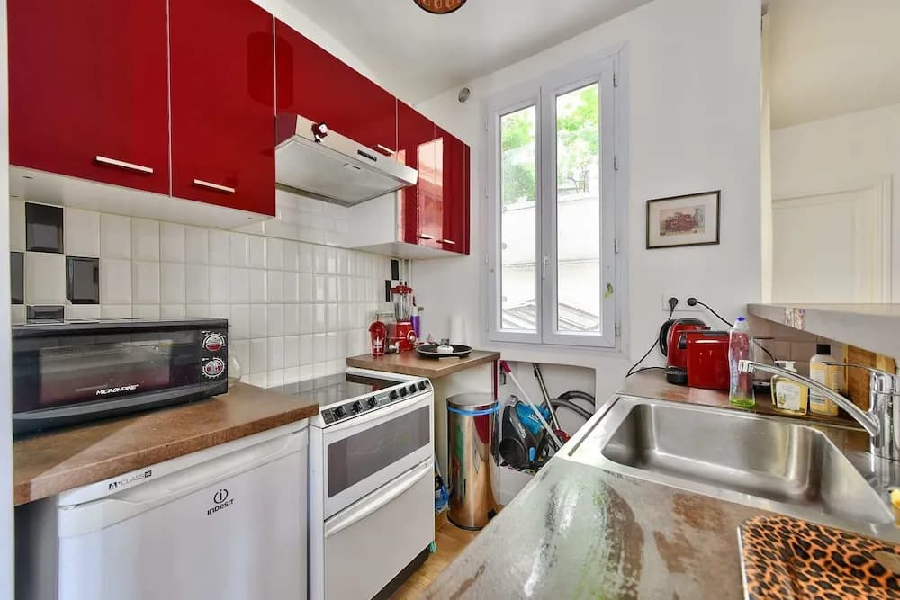 Superb Apartment at the Foot of the Sacré-coeur - photo 10