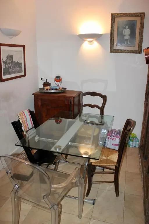 LE MARAIS 3 Bedrooms APT - photo 2