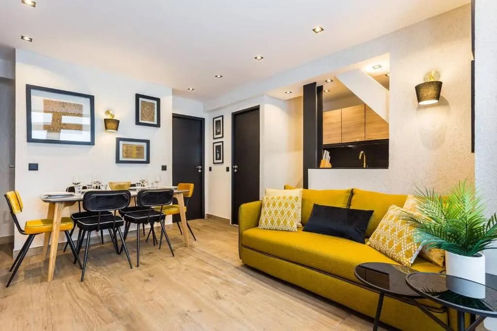 Home Suite Home Panthéon Port-Royal 2BR - photo 6
