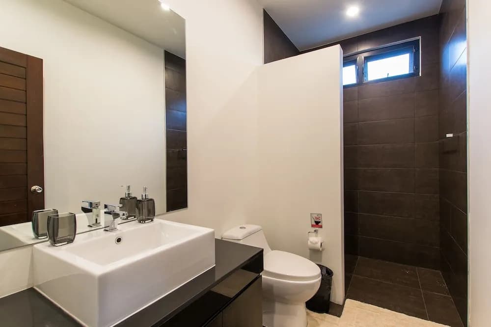 Elegant Villa NC10 at Tropical Residence - photo 8