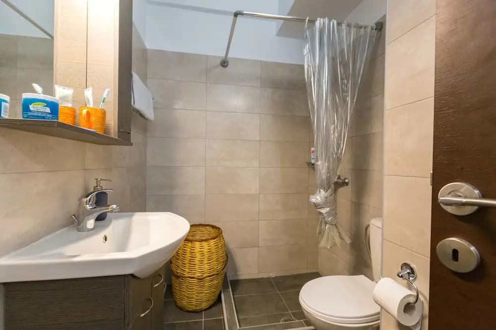 Apartment at Metaxourgio 1 bed 2 pers - main photo