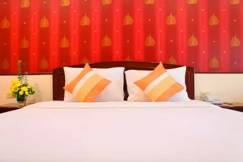 Hotel Emerald Garden Resort - photo 3