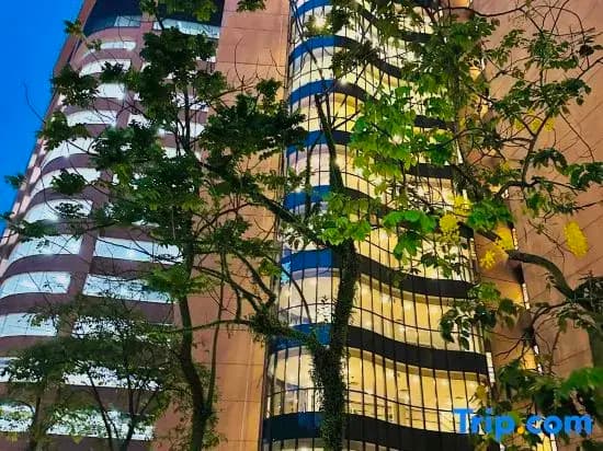 KL Bintang Suites @ Times Square - photo 47