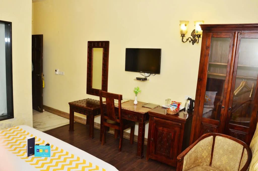 Hotel Yug Villa - photo 6