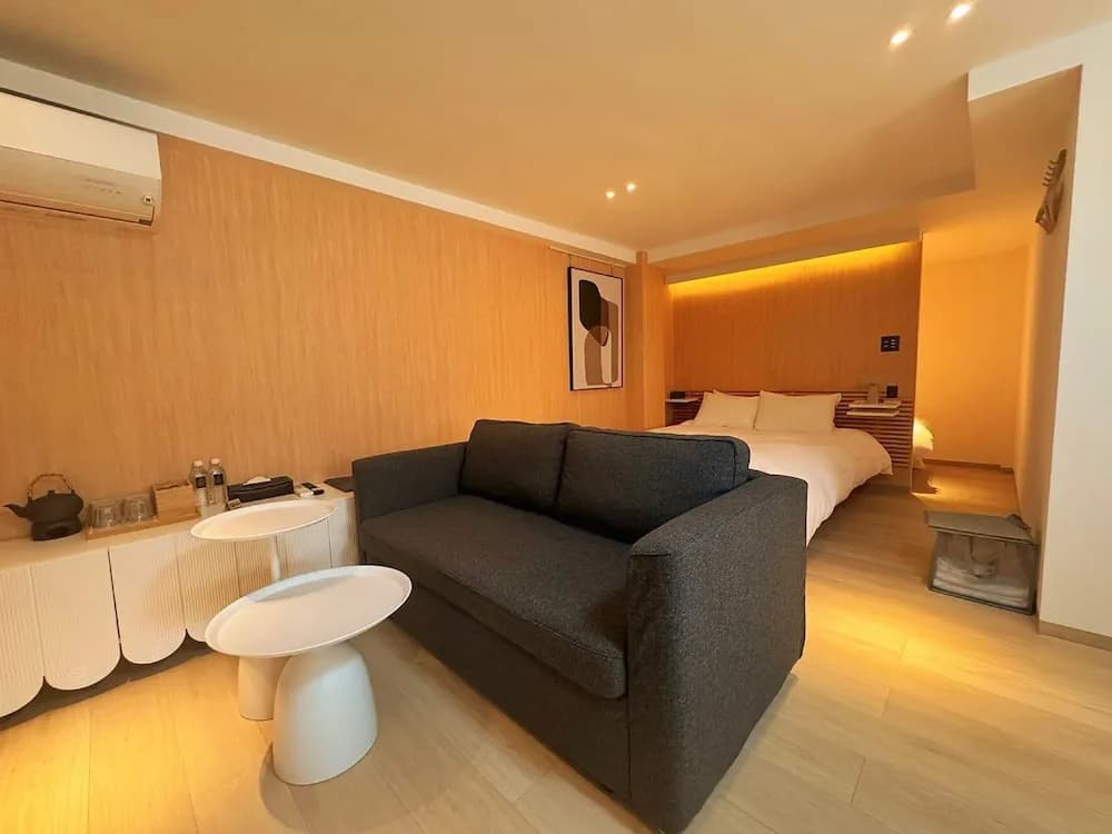 MKG Home - photo 6