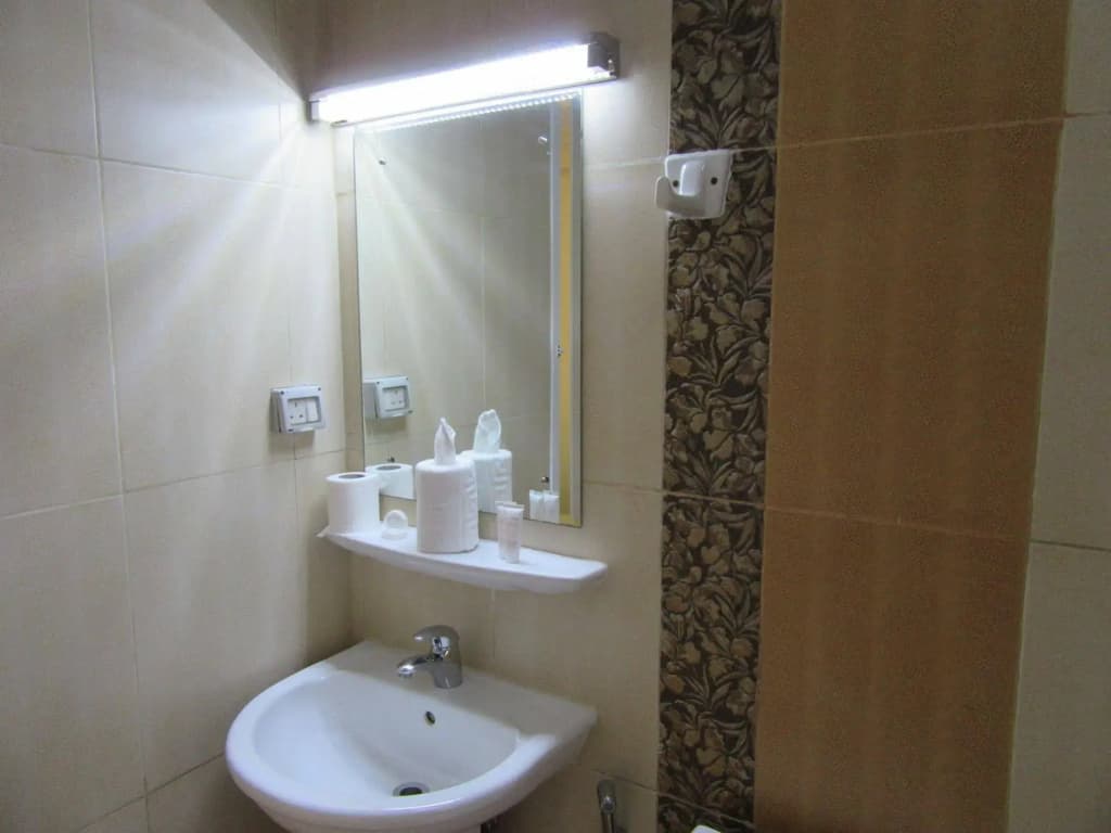Alferdous Hotel Apartments - photo 10