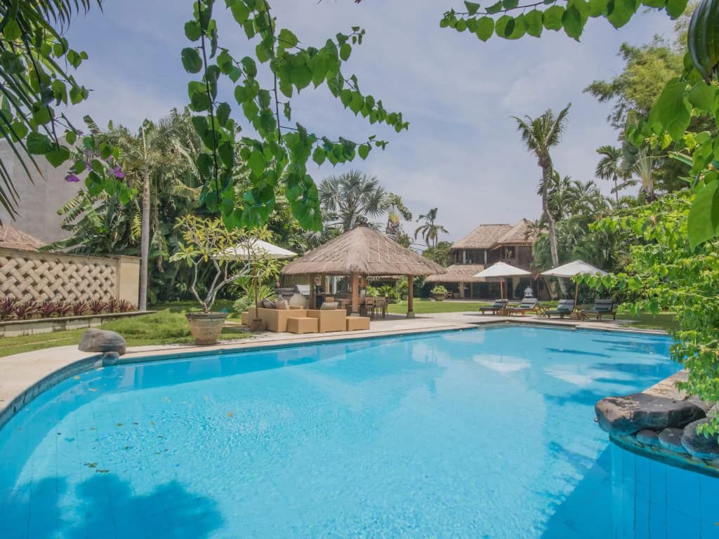 Sienna Villas Seminyak - photo 17