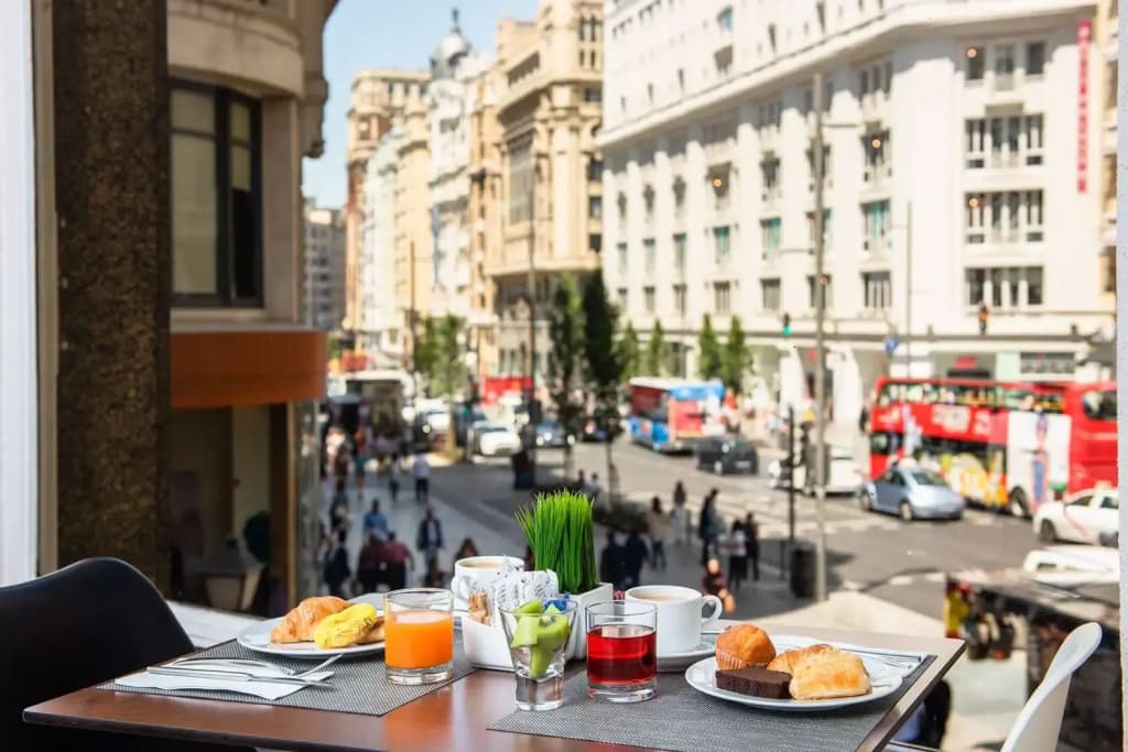 Hotel Madrid Gran Via 25, Affiliated by Meliá - photo 11