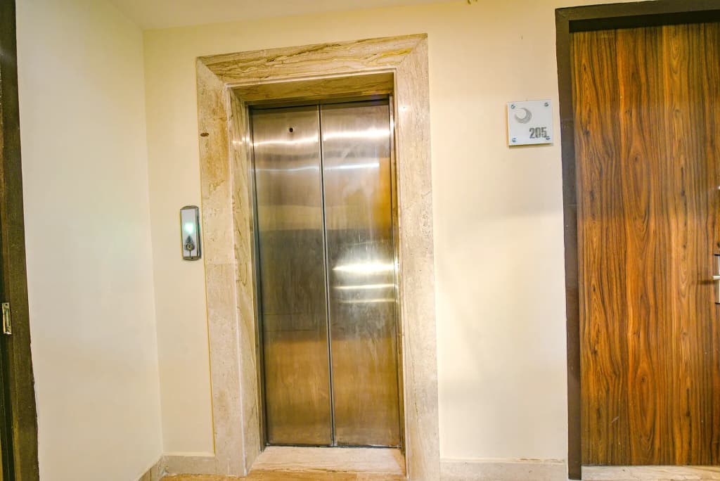 FabHotel Aashraye - photo 12