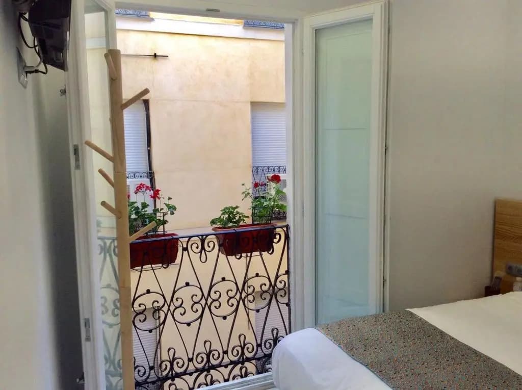 Hostal Palacio Luna - photo 5