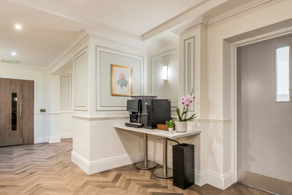 The Princes Square Hotel - photo 42