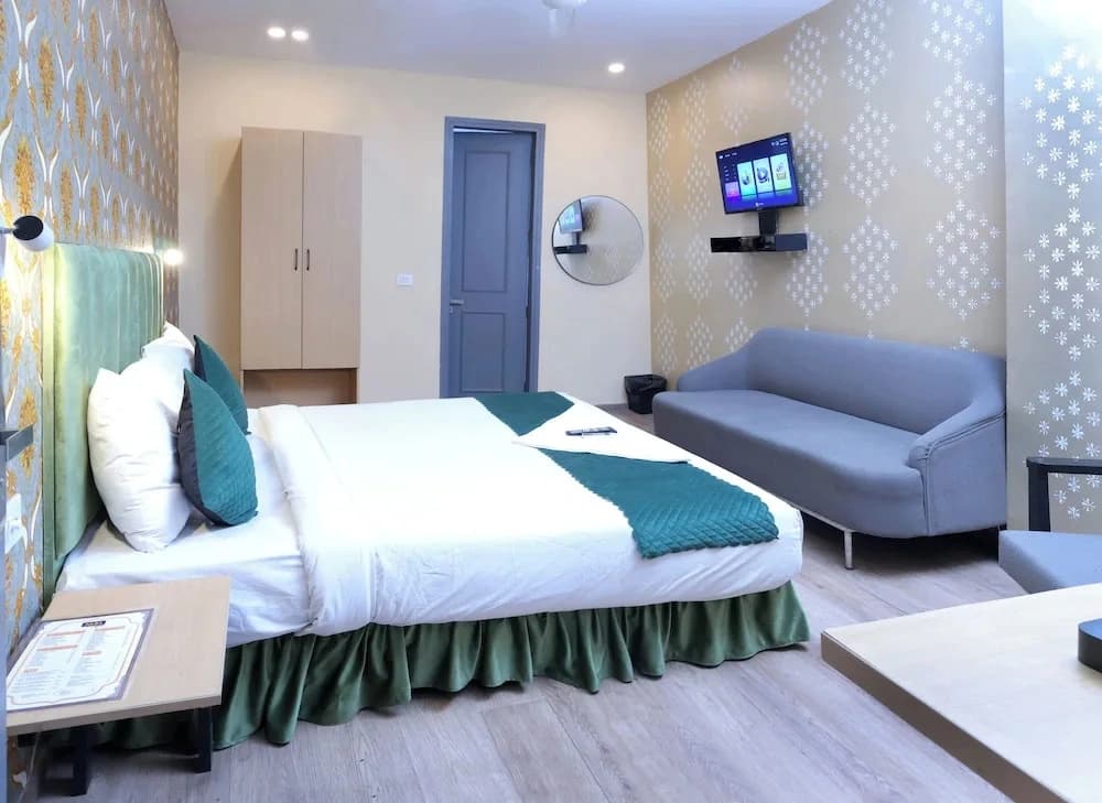 Nidra Hotel - photo 2