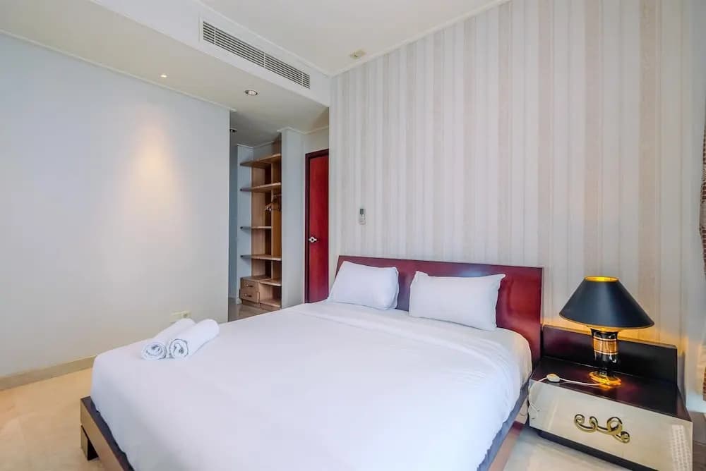 New Furnished And Comfortable 2Br At The Mayflower Apartment - main photo