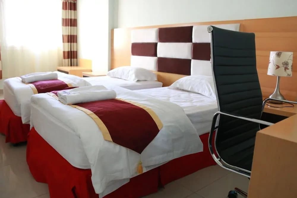 Horizon Hotel Apartments - photo 4