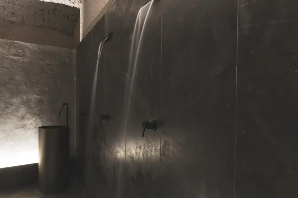 Hotel Scenario - photo 17