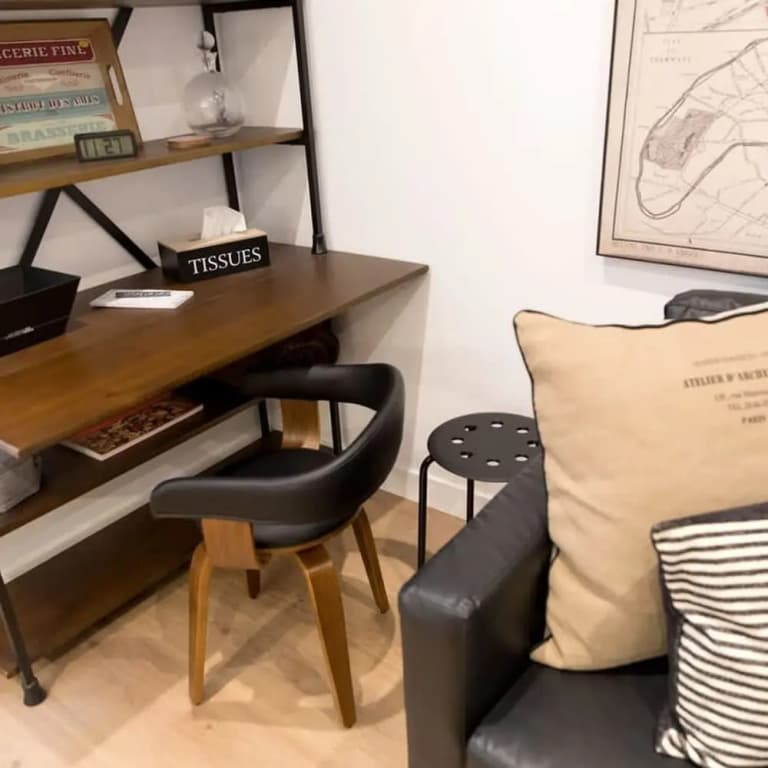 Stylish Sevre I Chic 1-br in the Heart of the 6th - photo 7