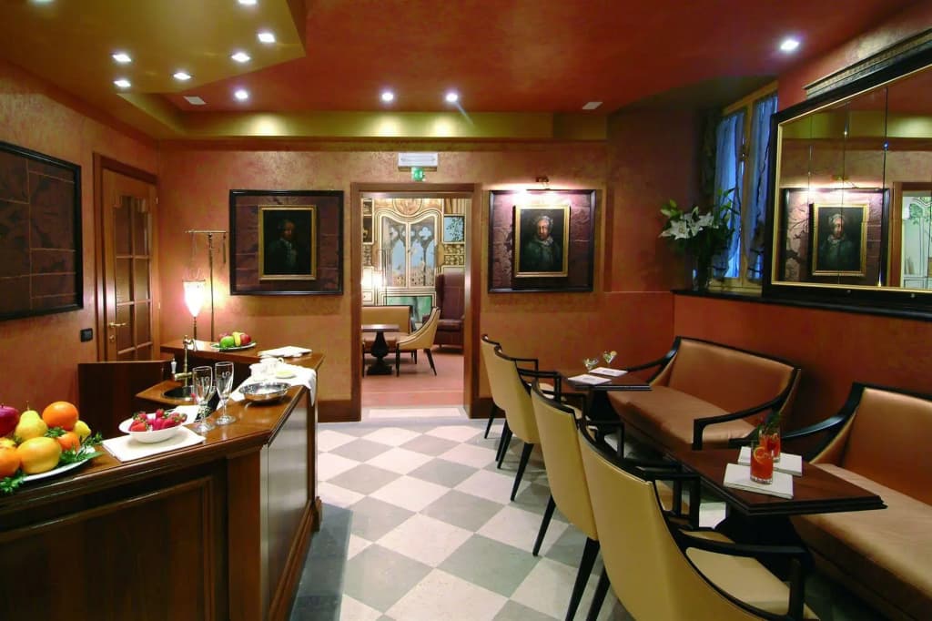 Hotel Dei Dragomanni - photo 24