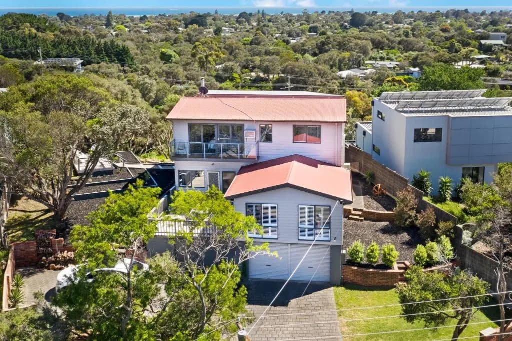 Beachside House - main photo