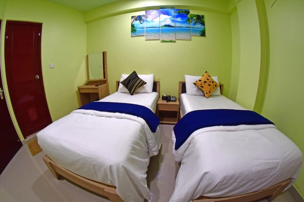 Tourist Inn - photo 12