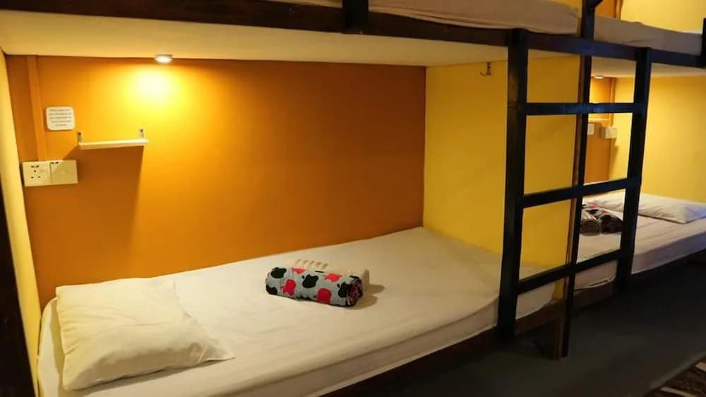 EB2 Hostel - photo 5