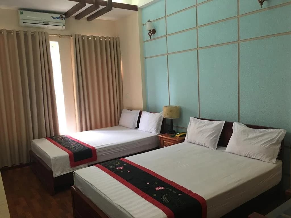 Sunrise Hotel - photo 10