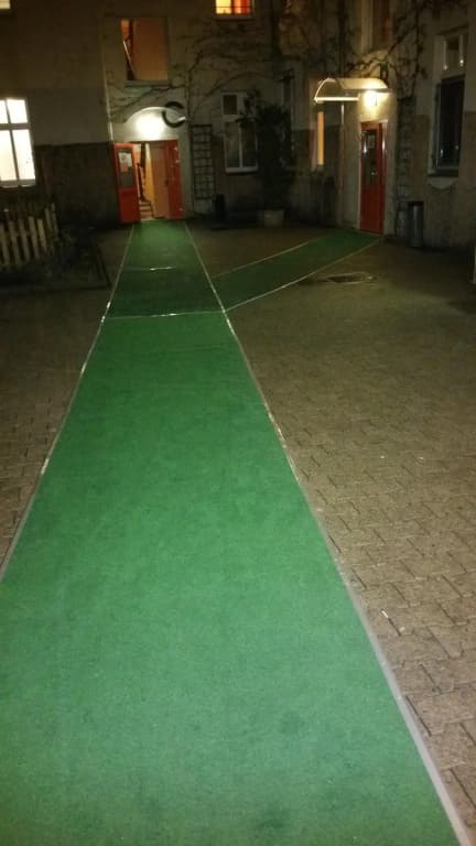 HappyGoLucky Hotel & Hostel - photo 22