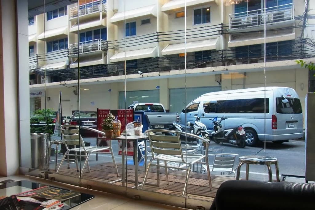 Citin Sukhumvit 11 Nana Bangkok by Compass Hospitality - photo 18