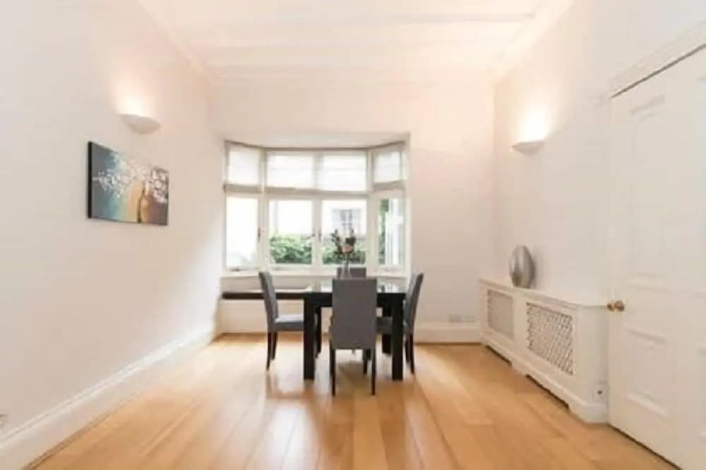 55 Lower Belgrave - photo 13