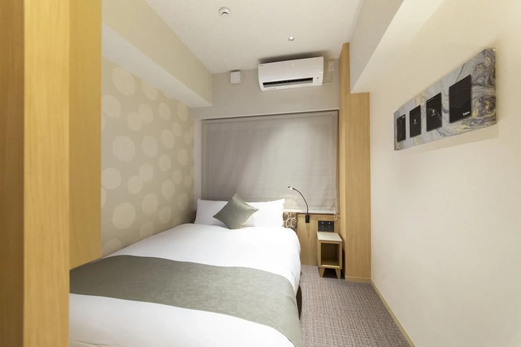 Hotel Hillarys Shinsaibashi - photo 4
