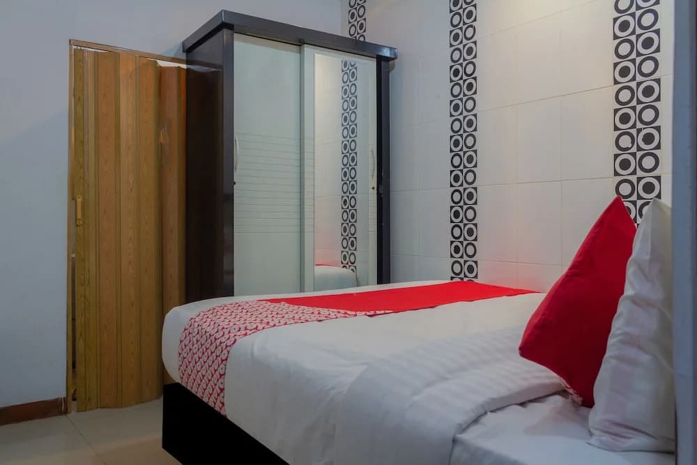 K68 Residence By OYO Rooms - photo 5