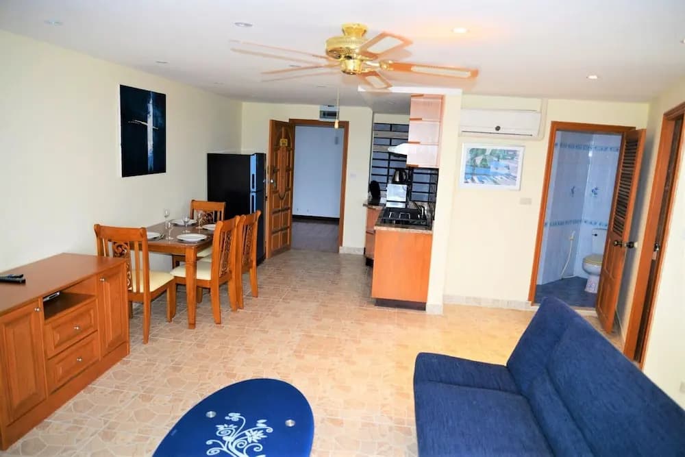 1 bed at Angket Hip Residence - photo 2