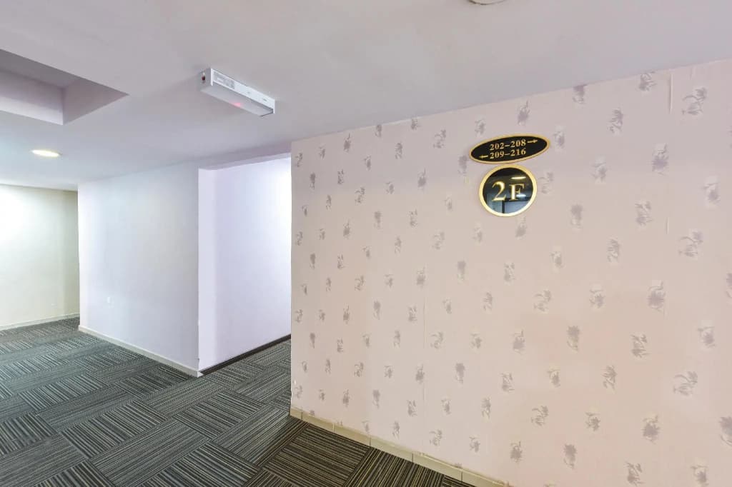 Hotel Zamburger Grand City - photo 18