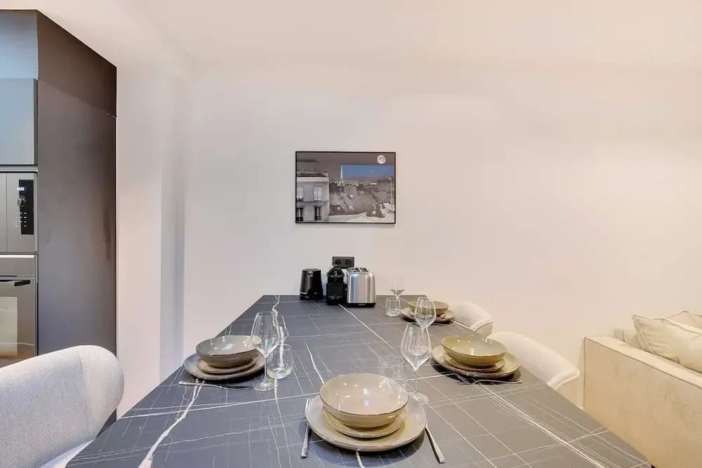 Elegant Apartment - 2br/6p - Le Marais - photo 18