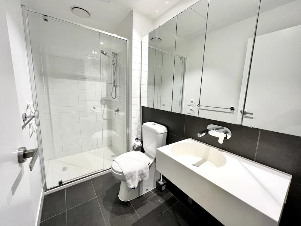 ReadySet Apartments at Manhattan - photo 9