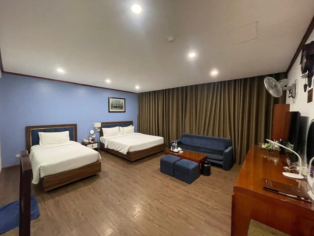A25 Premium Hotel - 12 Ngo Si Lien - photo 3