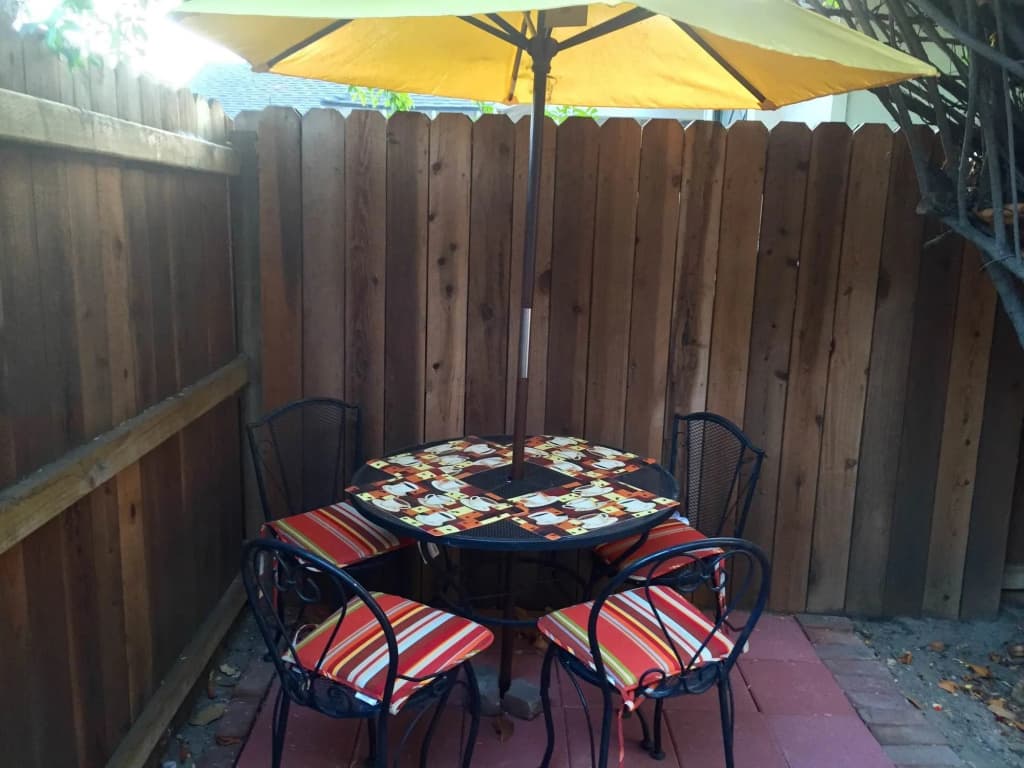 Sunshine LA BnB - photo 11